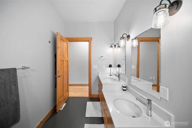 2535 Tuscany Lane, Malaga, WA 98828