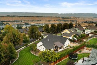 2535 Tuscany Lane, Malaga, WA 98828