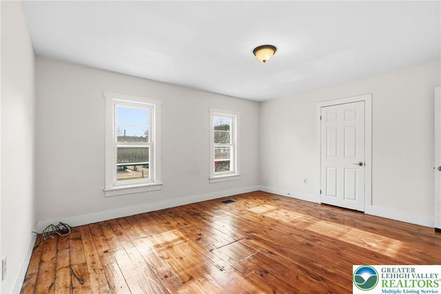 520 Scott, Stroudsburg, PA 18360