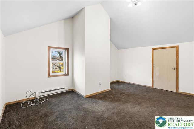 520 Scott, Stroudsburg, PA 18360