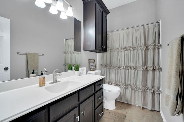 1612 Stratford Drive, Mansfield, TX 76063