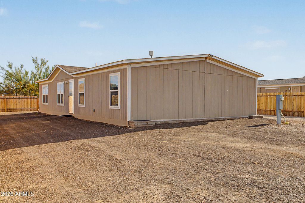 22425 W PLEASANT Lane, Wittmann, AZ 85361 — exterior