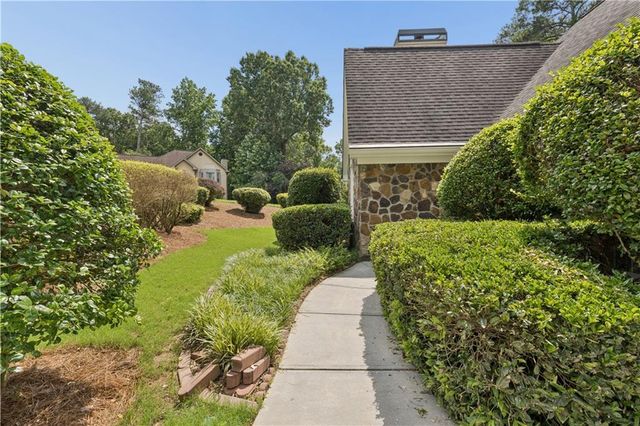 2501 Blaydon Pte, Kennesaw, GA 30152