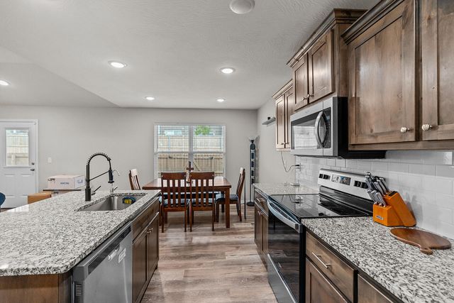 2122 North 21st Street, Ozark, MO 65721