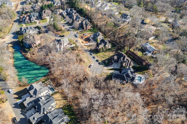 1024 Dacavin Drive, Charlotte, NC 28226