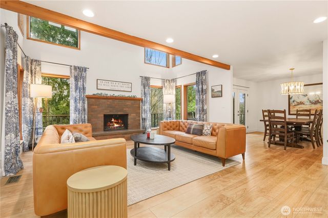 10430 64th Place W, Mukilteo, WA 98275