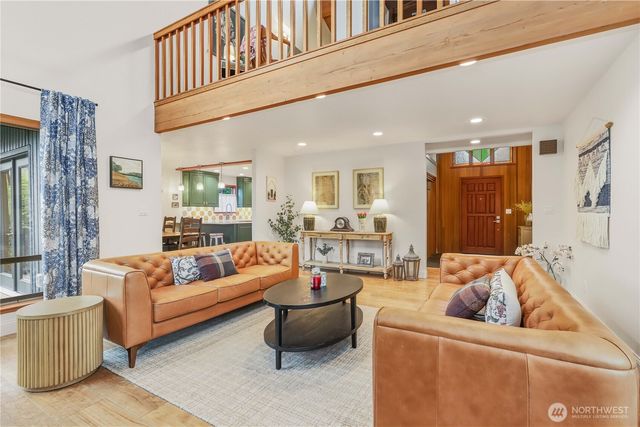 10430 64th Place W, Mukilteo, WA 98275