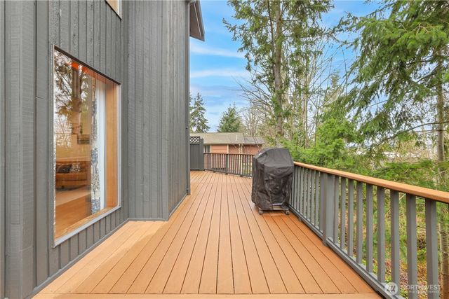 10430 64th Place W, Mukilteo, WA 98275