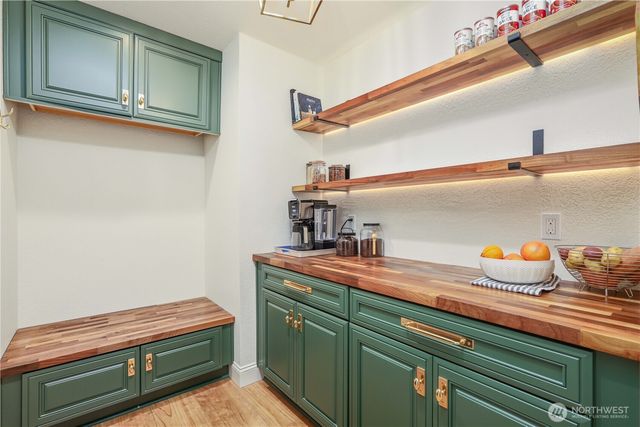 10430 64th Place W, Mukilteo, WA 98275