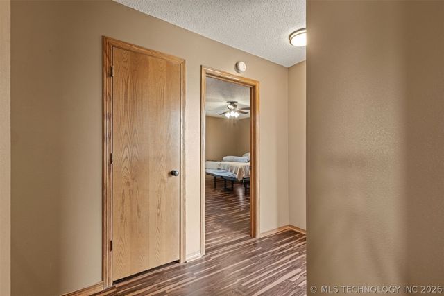 302 N Gas Street, Chouteau, OK 74337