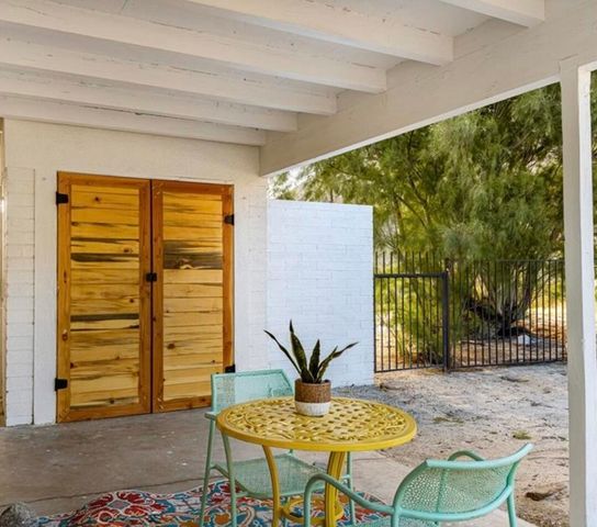 22495 Sierra Drive, Palm Springs, CA 92262