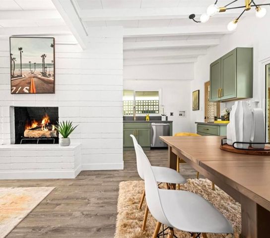 22495 Sierra Drive, Palm Springs, CA 92262