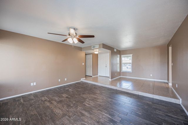 3434 W KINGS Avenue, Phoenix, AZ 85053