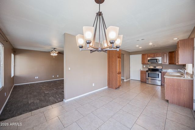 3434 W KINGS Avenue, Phoenix, AZ 85053