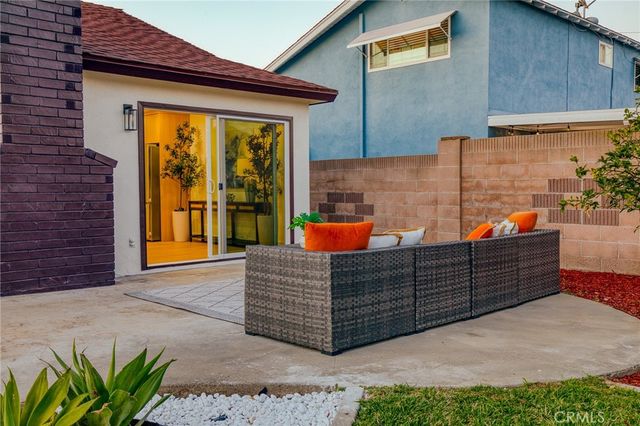 10276 Falcon, Fountain Valley, CA 92708