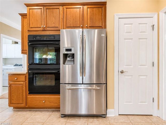 7 OWLS ROOST Court, Greensboro, NC 27410