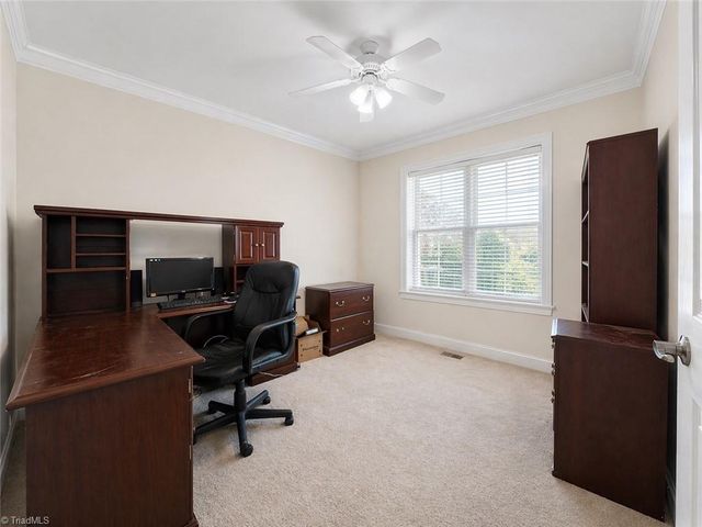 7 OWLS ROOST Court, Greensboro, NC 27410
