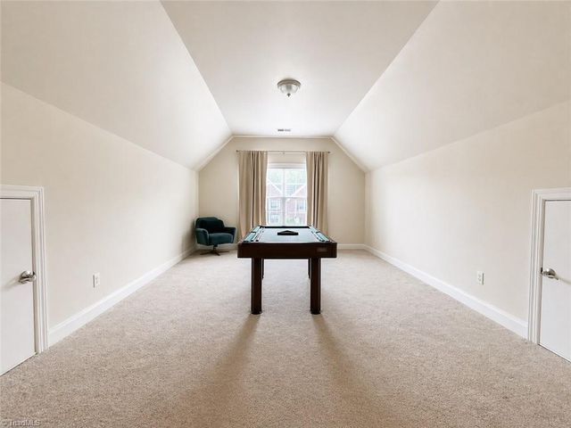 7 OWLS ROOST Court, Greensboro, NC 27410