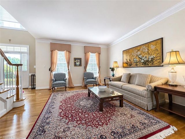 7 OWLS ROOST Court, Greensboro, NC 27410