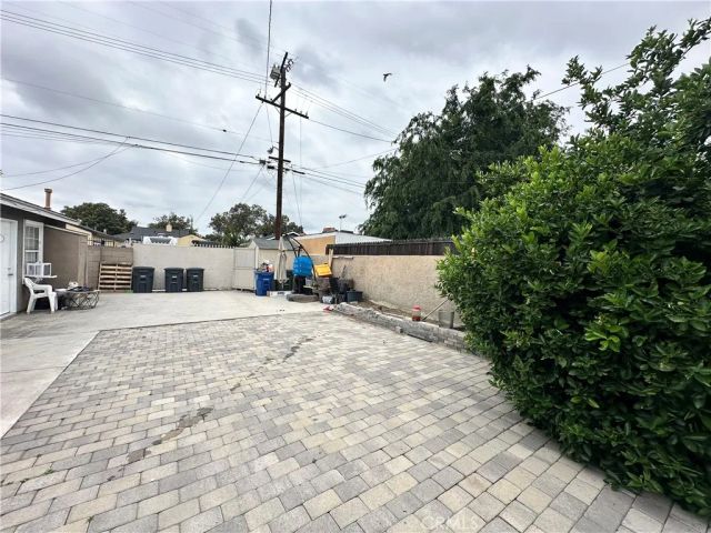 6127 Adenmoor Avenue, Lakewood, CA 90713