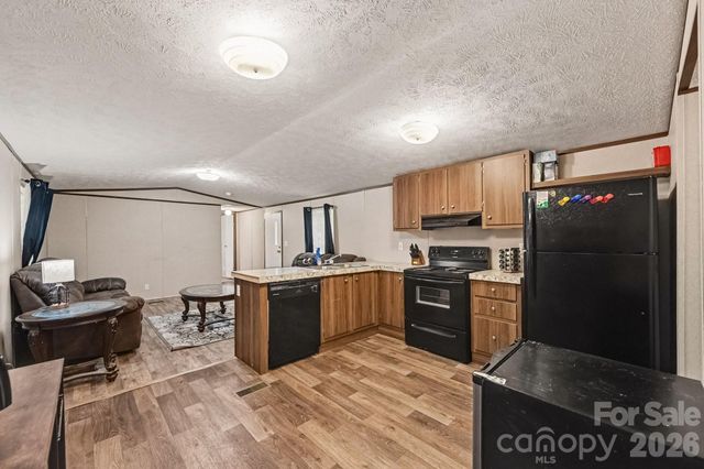 1846 Apple Blossom Road, York, SC 29745