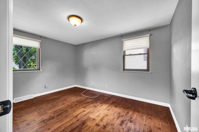 128 DONALD Court, East Peoria, IL 61611