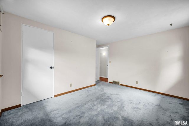 128 DONALD Court, East Peoria, IL 61611