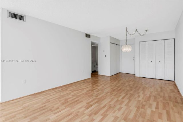 801 Three Islands Blvd 111, Hallandale Beach, FL 33009