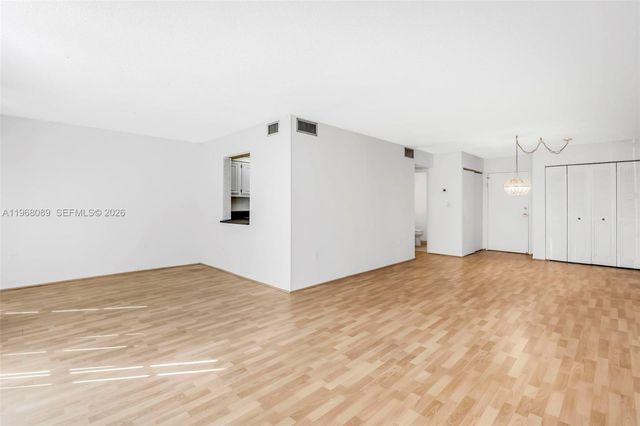 801 Three Islands Blvd 111, Hallandale Beach, FL 33009