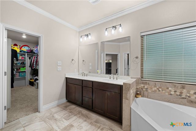 101 Metheglin Drive, Temple, TX 76502