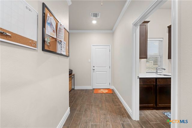 101 Metheglin Drive, Temple, TX 76502