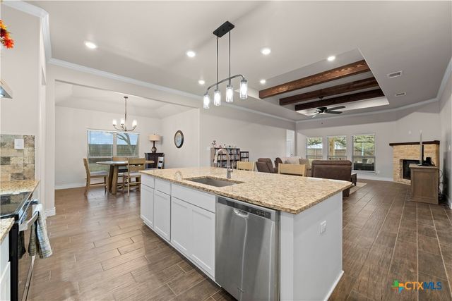 101 Metheglin Drive, Temple, TX 76502