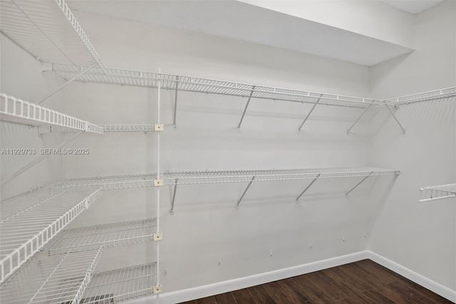 900 SW 128th Ave 306D, Pembroke Pines, FL 33027