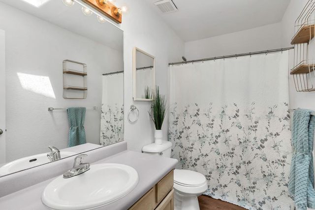 311 E Bond Dr, Pueblo, CO 81007