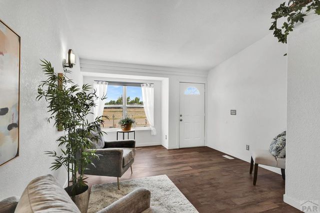 311 E Bond Dr, Pueblo, CO 81007