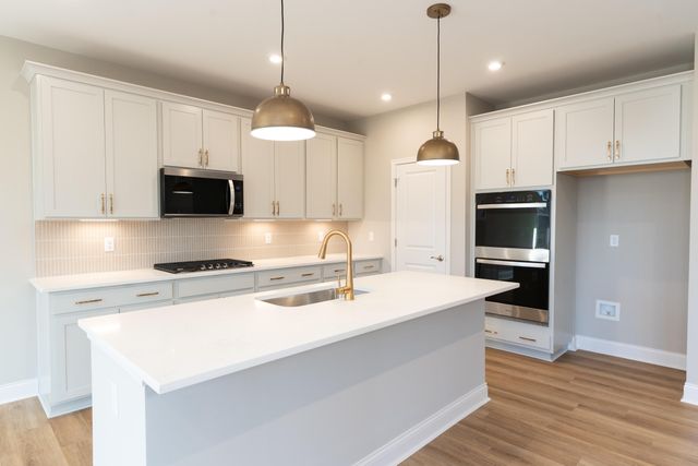 10626 Cotswold Way, Covington, KY 41015