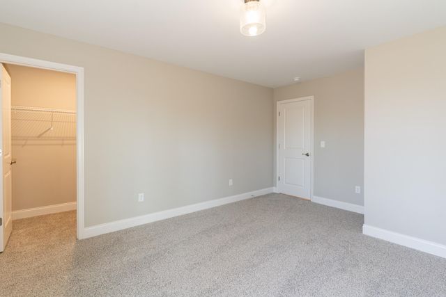 10626 Cotswold Way, Covington, KY 41015