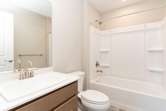 10626 Cotswold Way, Covington, KY 41015