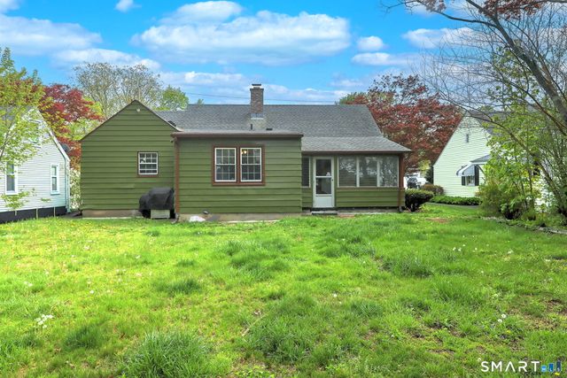 59 Hayward Road, Hamden, CT 06514