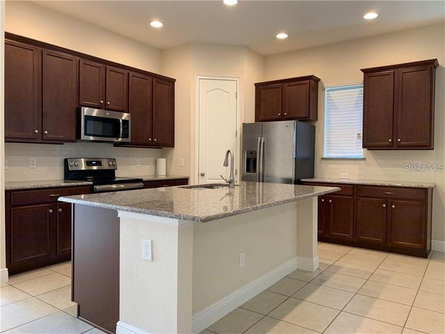 8655 SPERRY STREET, Orlando, FL 32827