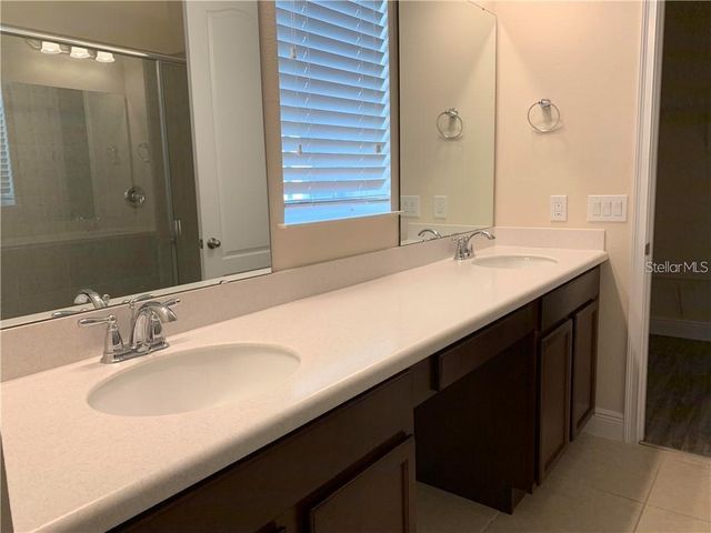 8655 SPERRY STREET, Orlando, FL 32827