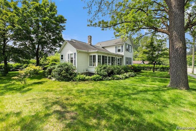 1111 W Park Street, Lapeer, MI 48446