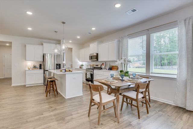 1021 Skidaway Drive, Spartanburg, SC 29303