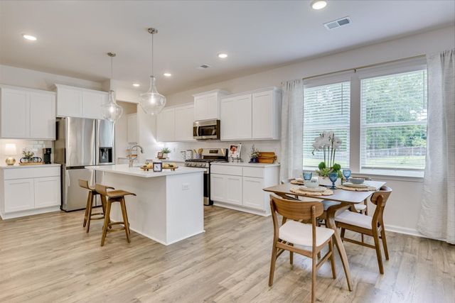 1021 Skidaway Drive, Spartanburg, SC 29303