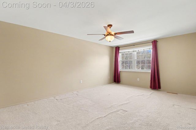 20807 E Glen Haven Circle, Novi, MI 48167