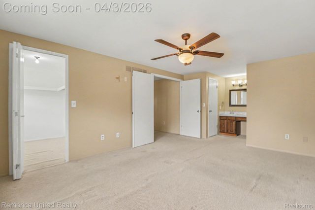 20807 E Glen Haven Circle, Novi, MI 48167