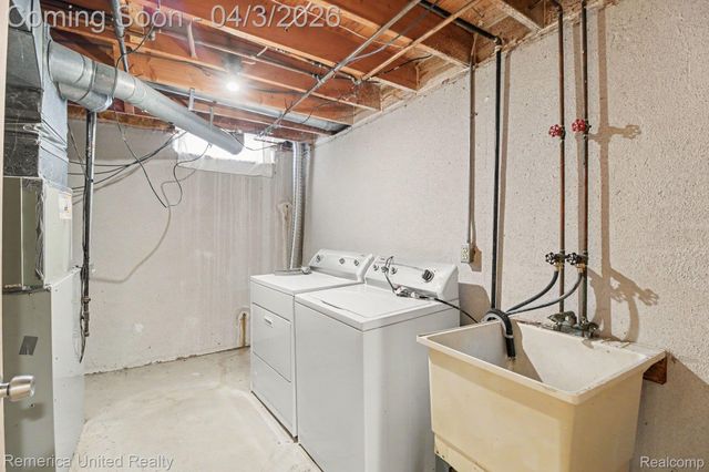 20807 E Glen Haven Circle, Novi, MI 48167