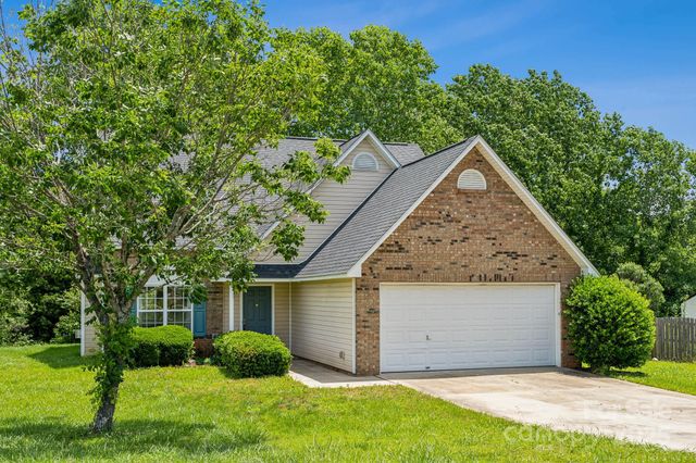 3038 Twin Peaks Court, Monroe, NC 28110