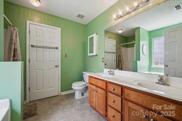3038 Twin Peaks Court, Monroe, NC 28110