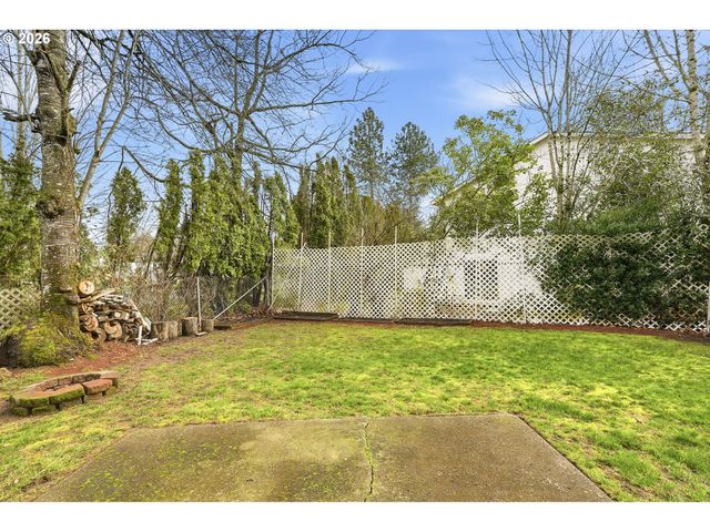 912 Ne HACIENDA Ct, Gresham, OR 97030